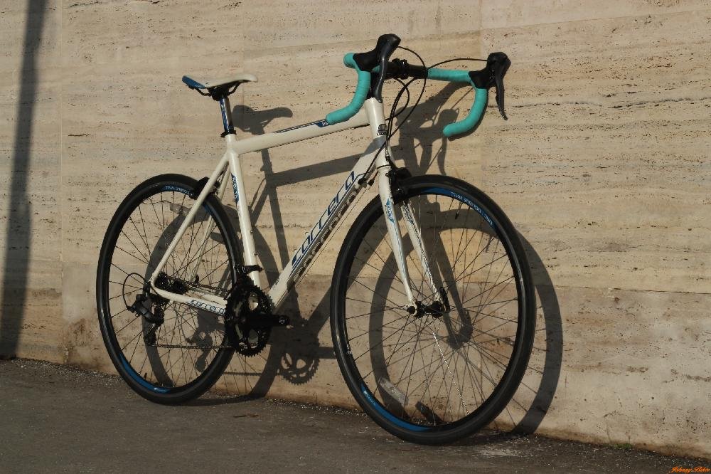 Megkímélt Carrera Vituoso Országúti Kerékpár (54cm Alu)