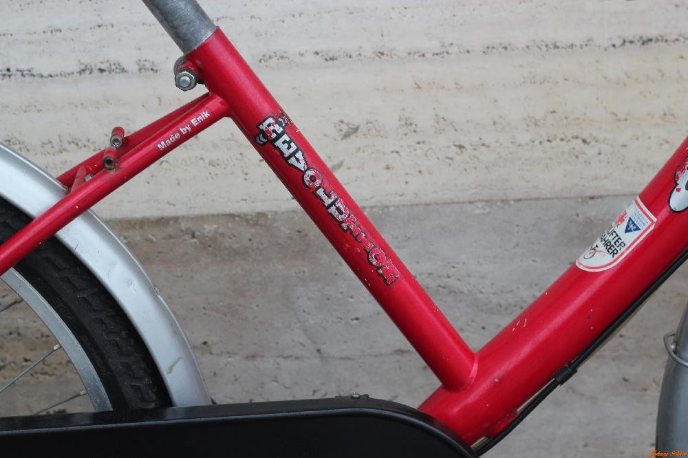 Használt Enik Revolution Női Városi Kerékpár (34cm Acél)