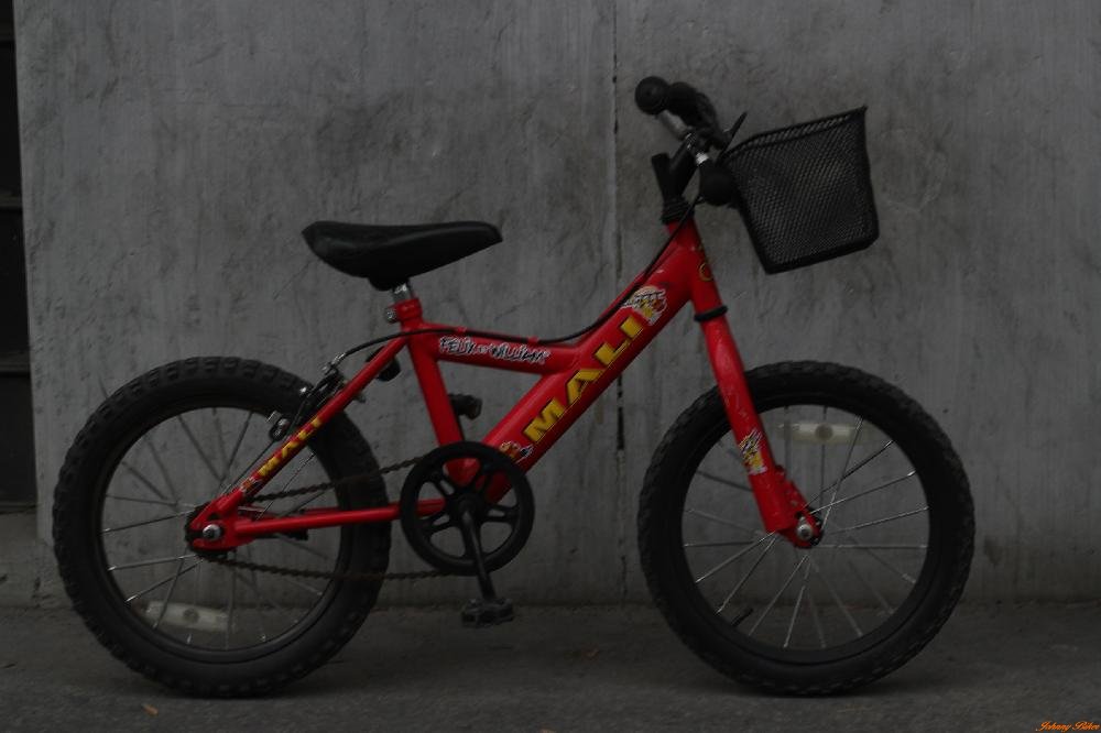 Használt Mali Félix et William 16-os Gyerek Kerékpár (27cm Acél)