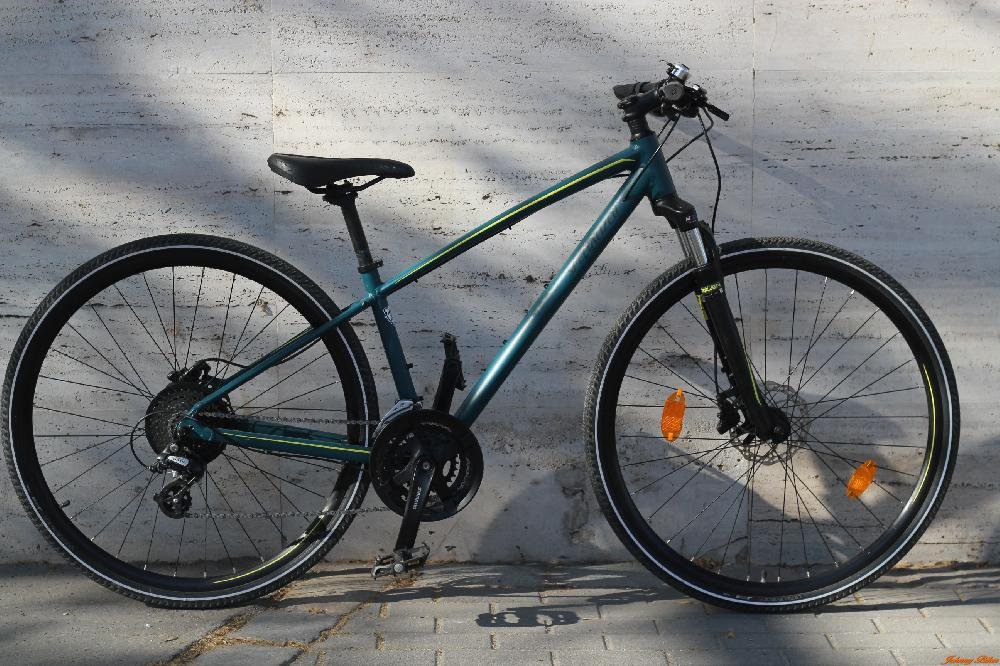 Használt Specialized Ariel Trekking Kerékpár (40cm Alu)