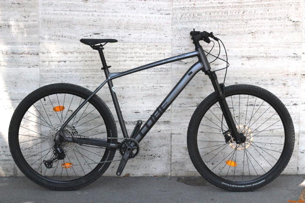 Megkímélt MTB Kerékpár Cube Attention SL (58cm Alu)