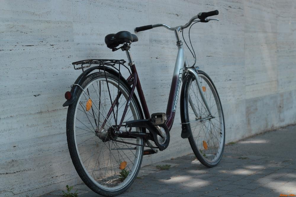 Használt Női mélyvázas városi kerékpár Torrek (49 cm, acél)