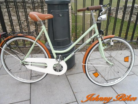 Újjáépített Női Városi kerékpár Johnnybiker Custom 02